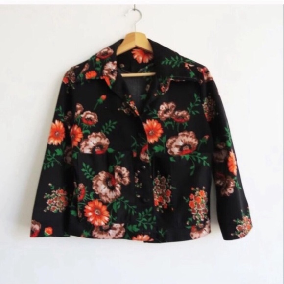 Jackets & Blazers - Vintage floral jacket